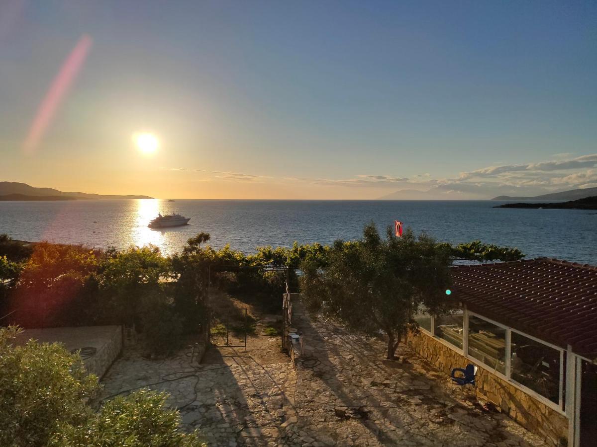 Vila Bello Ksamil Bagian luar foto
