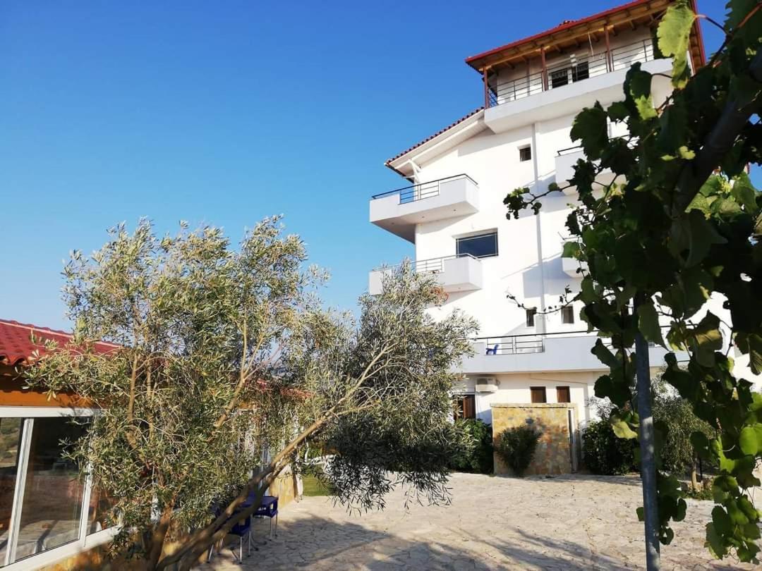Vila Bello Ksamil Bagian luar foto