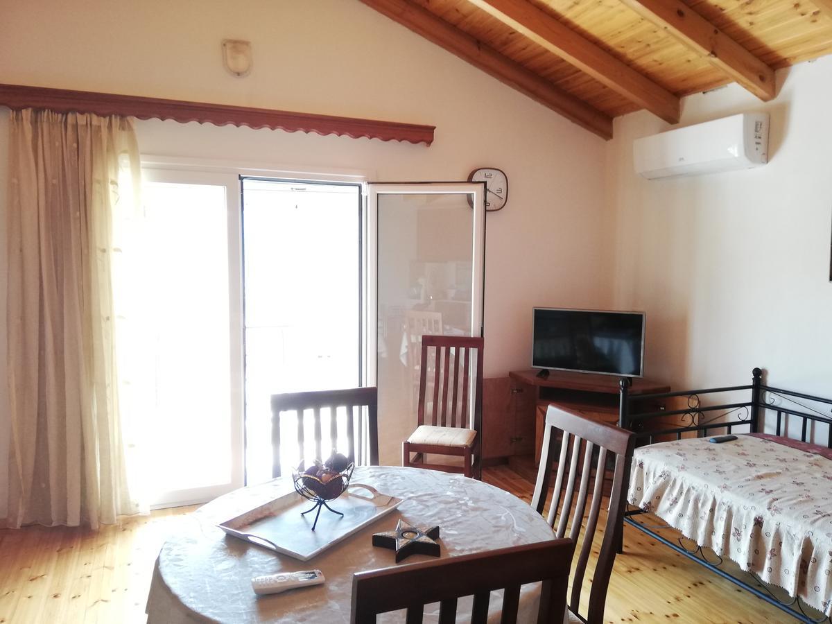 Vila Bello Ksamil Bagian luar foto